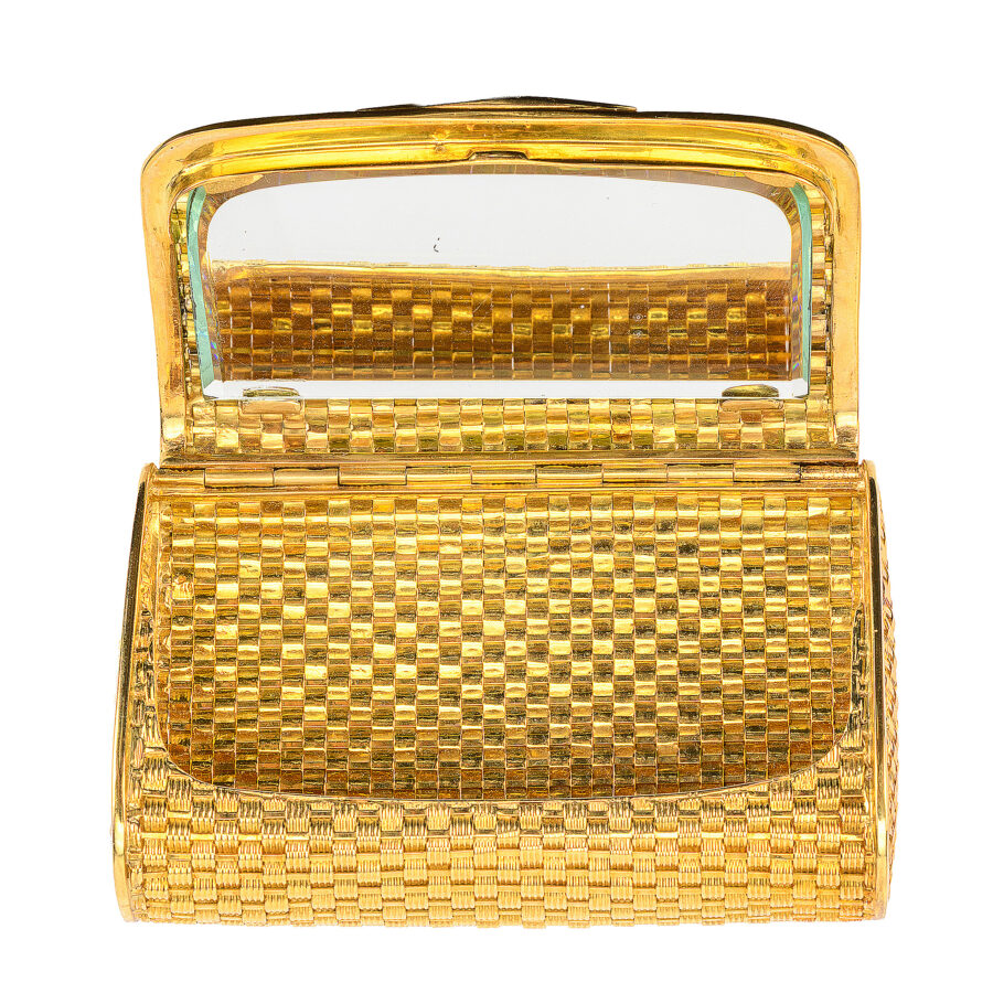 Lot 323: 18K Gold Basketweave Compact, 140 Grams